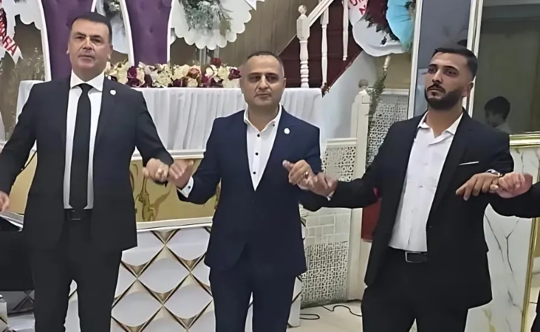 Video: Kanlıbaş Ailesi’nden Zeydan Aydın’ın Oğlu İbrahim Aydın, Dünya Evine Girdi