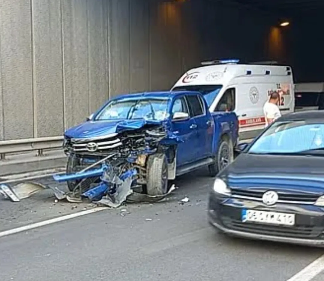 Manşet: Malatya’da Alt Geçitte Zincirleme Trafik Kazası