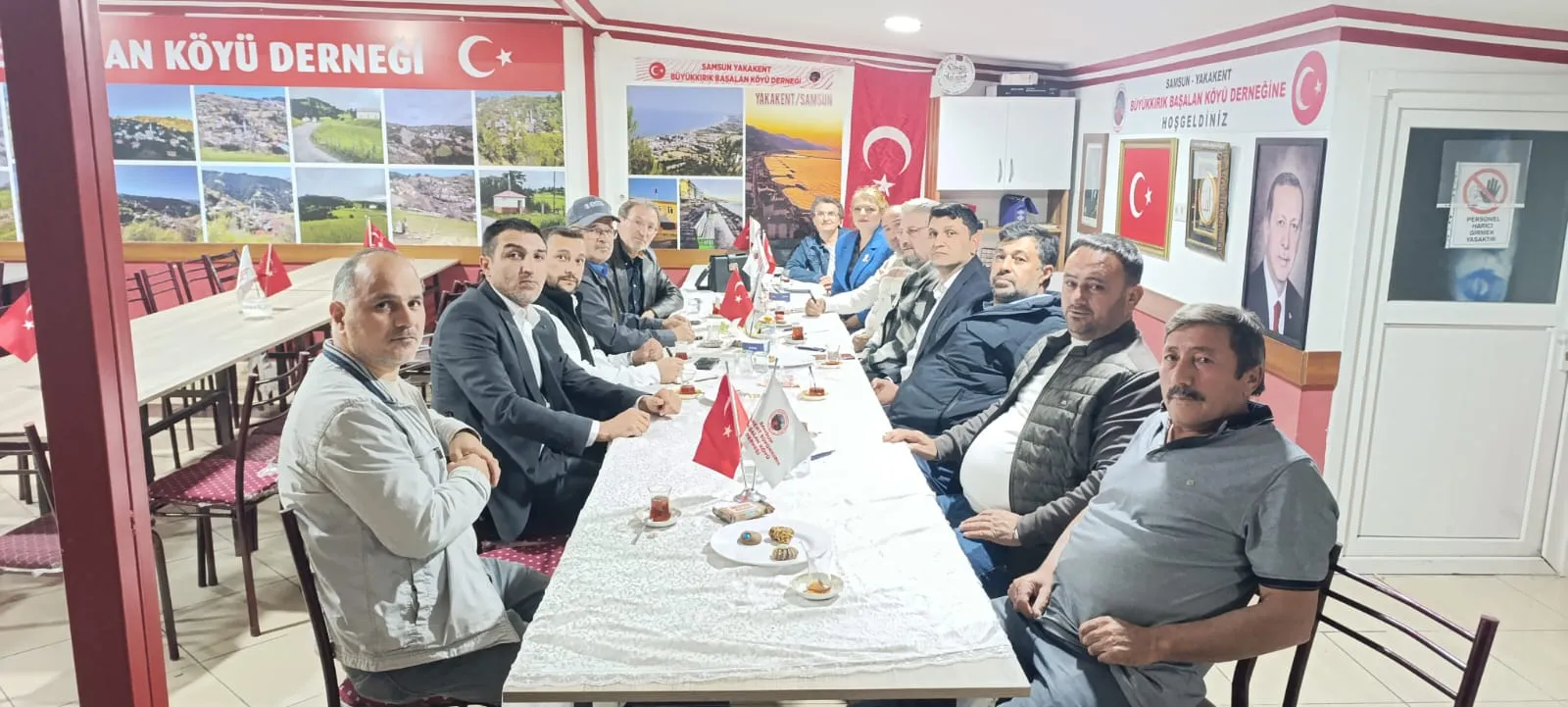 Manşet: Sultanbeyli Samsunlular Derneği İle Yakakent Büyükkırık Başalan Köyü Derneği İstişare Toplantısında Buluştu