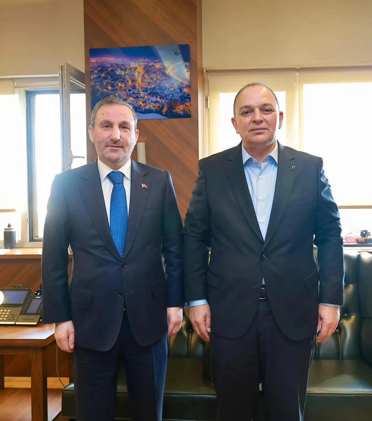 Manşet: Başkan Ali Tombaş’tan Teiaş’a Ziyaret