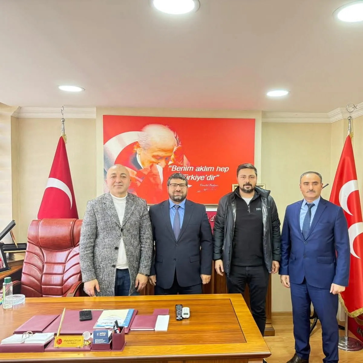 Manşet: Dr. Aydın Murat Öztürk’ten MHP Sultanbeyli İlçe Başkanlığı’na Ziyaret