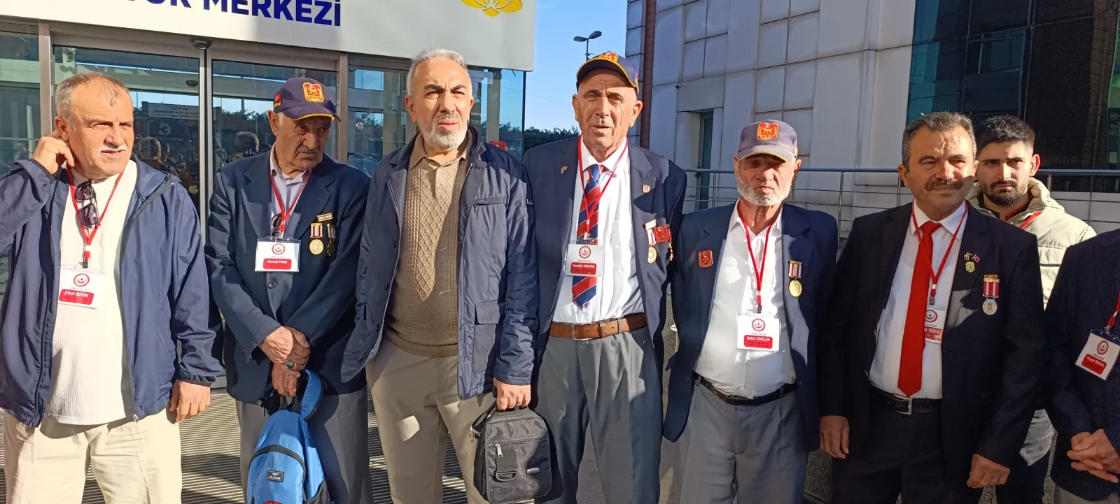 Manşet: ŞEGAFED’den 35 Kişilik Umre Kafilesi Uğurlandı