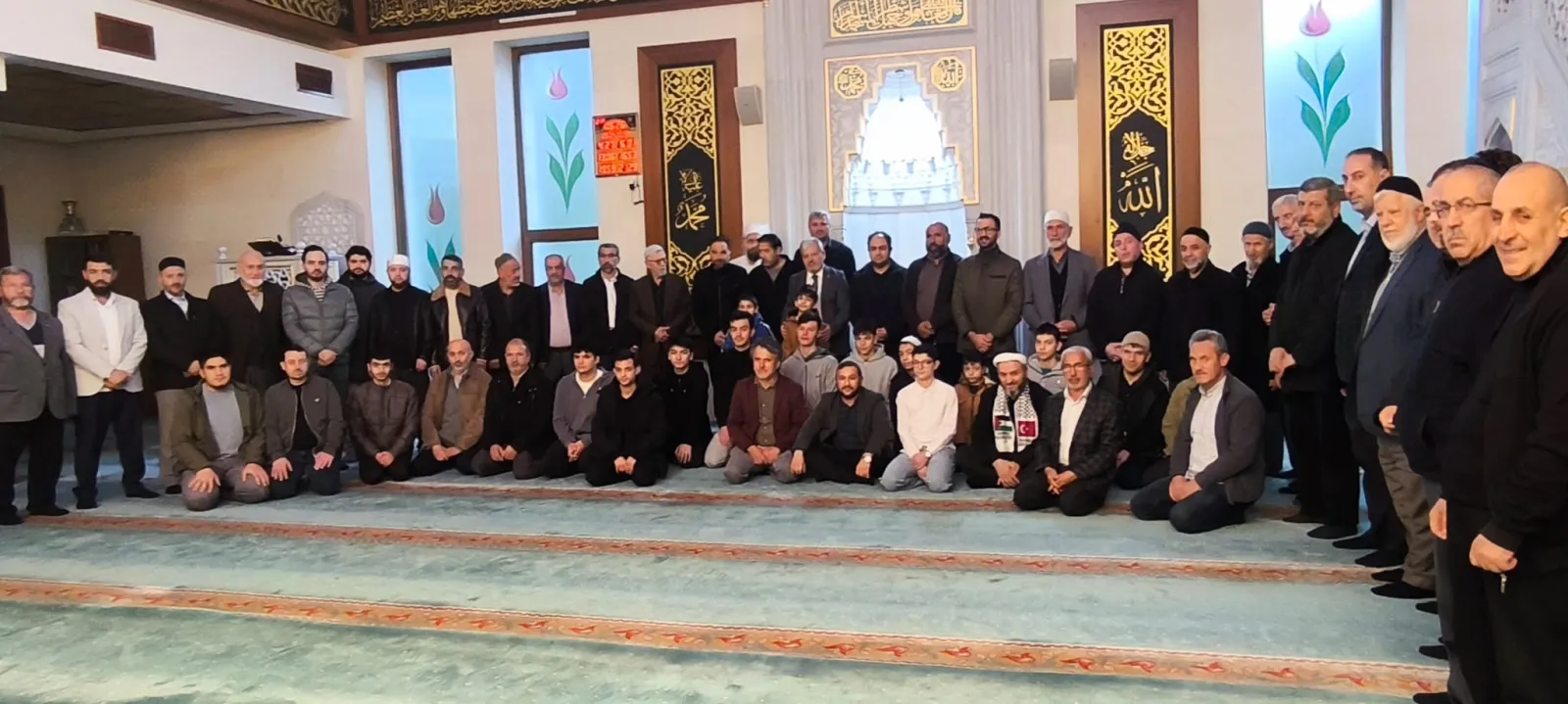 Sultanbeyli Kardeşlik Platformu’ndan Manevi Buluşma: Süreyya Aydın Eğitimin Önemini Anlattı